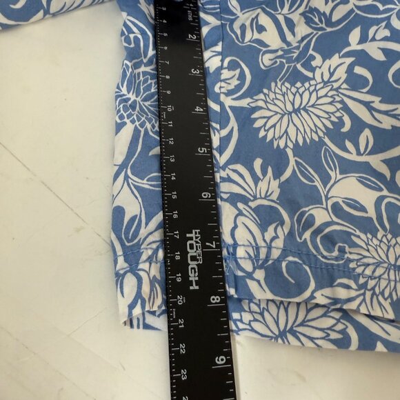 Lane Bryant Tropical Shorts Plus Size 28 Blue White Summer Style Cruise Fashion - Picture 7 of 12